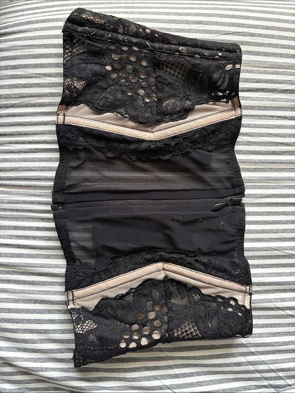 VS lingerie/corset